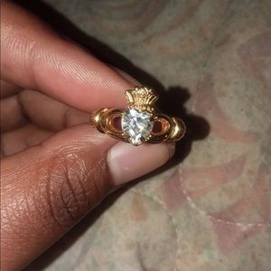 Claddagh Women’s Ring